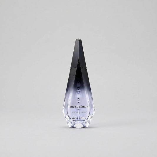 Givenchy Ange ou Démon eau de parfum 100 ml sobre fondo gris