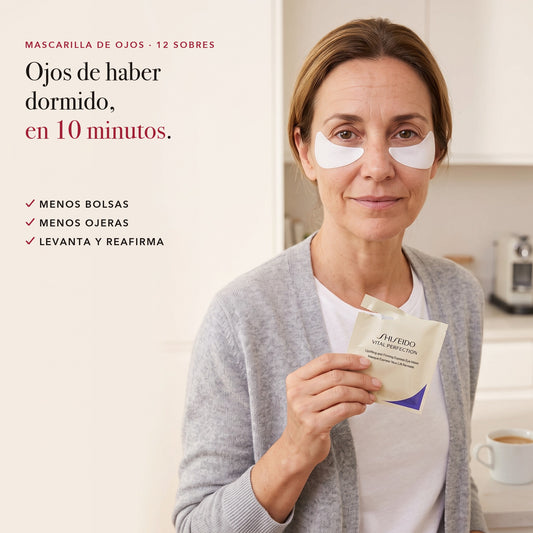 Mujer con los parches puestos por la mañana: ojos de haber dormido en 10 minutos