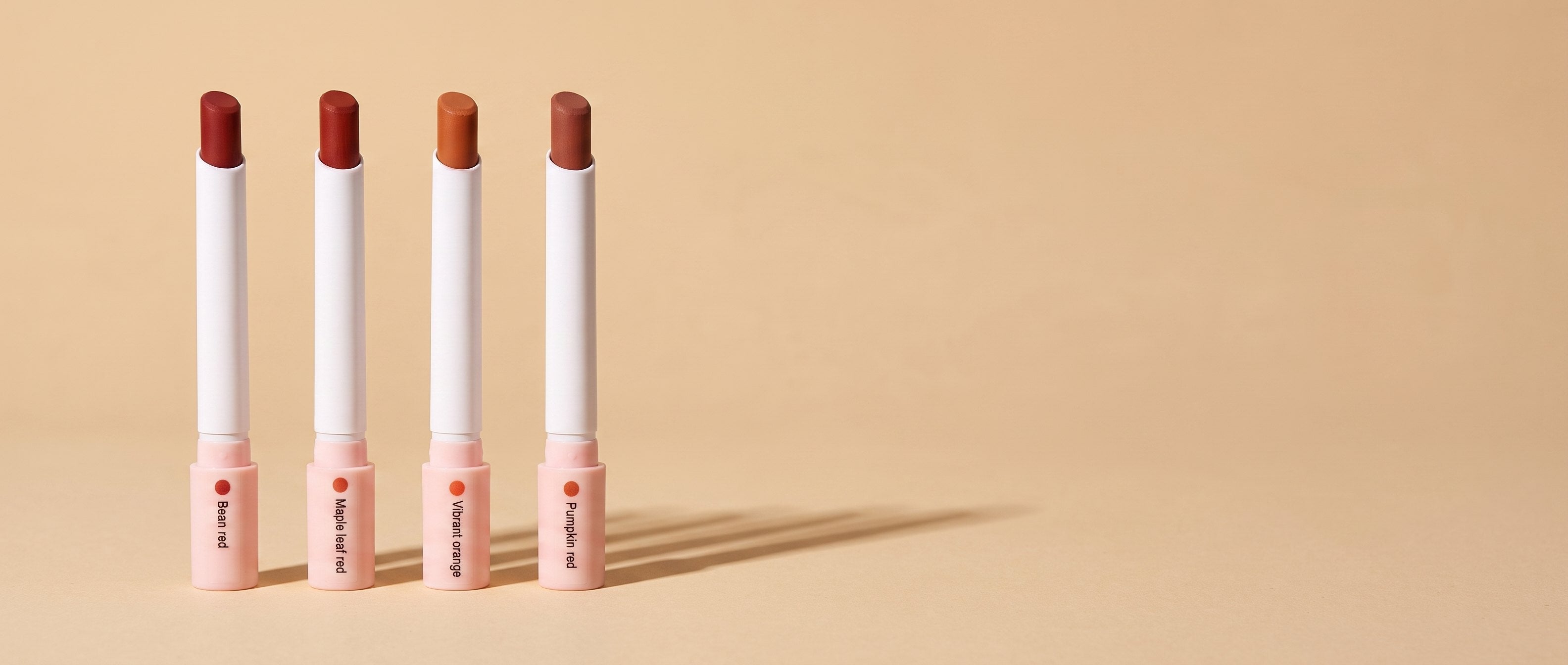 Cuatro labiales mate
por 15,99 €.
